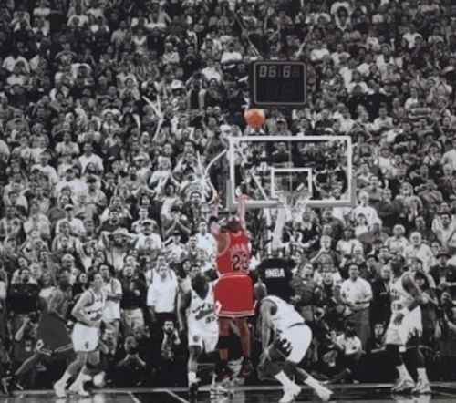  NBA常规赛激战：爵士末节奇迹逆转，勇士痛失好局